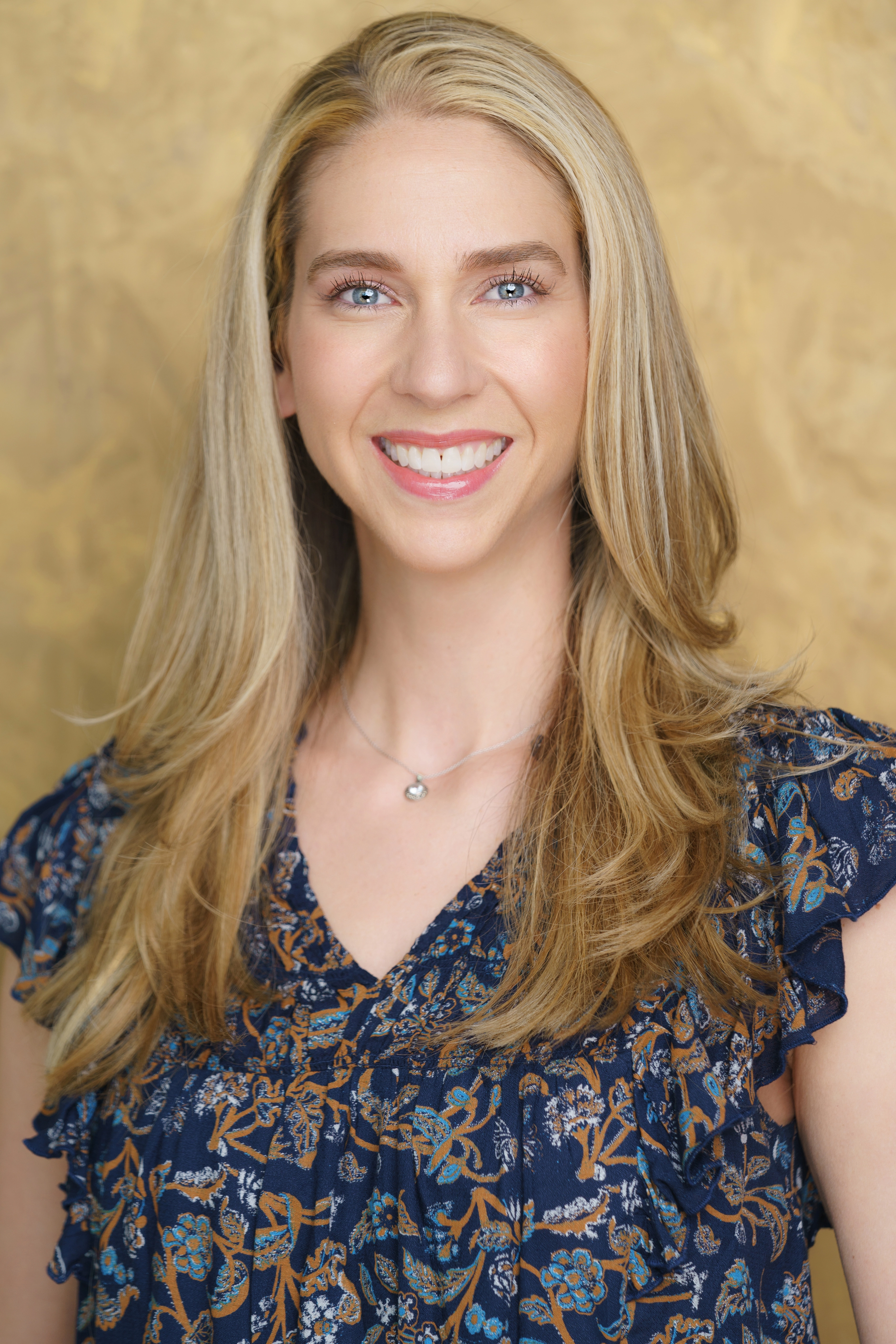 Lesley McGovern Kupiec